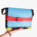 Maroquinerie créative et artisanale, sac moyen en cuir, besace bandoulière, sac coloré cuir maela créations