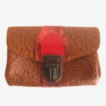 Porte monnaie cuir vert anis, orange et bordeaux. Pièces unique et artisanale, maela créations.