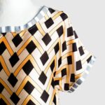 T-shirt pour femme. Fabrication artisanal en tissus haute couture upcyclé. Haut femme original. Classique incontournable. top coloré femme "Nina"