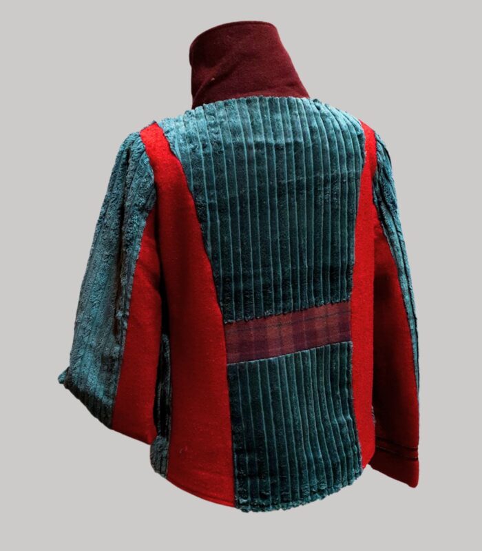 veste colorée en laine, modèle Adèle Bordeaux, Turquoise, Rouille. Fabrication artisanale à Audierne, Finistère Bretagne.