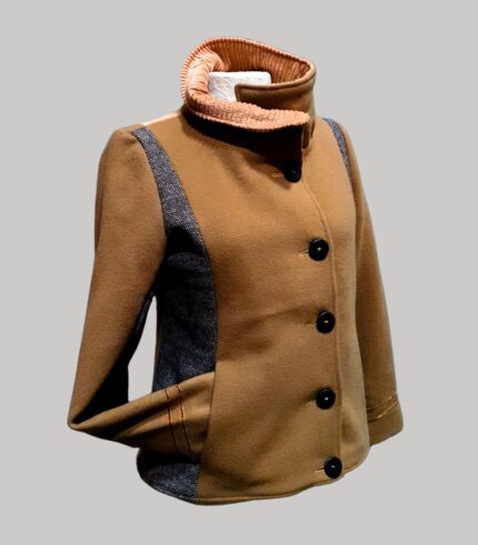 veste colorée en laine, modèle Adèle Camel, Beige et Gris chiné. Fabrication artisanale à Audierne, Finistère Bretagne.