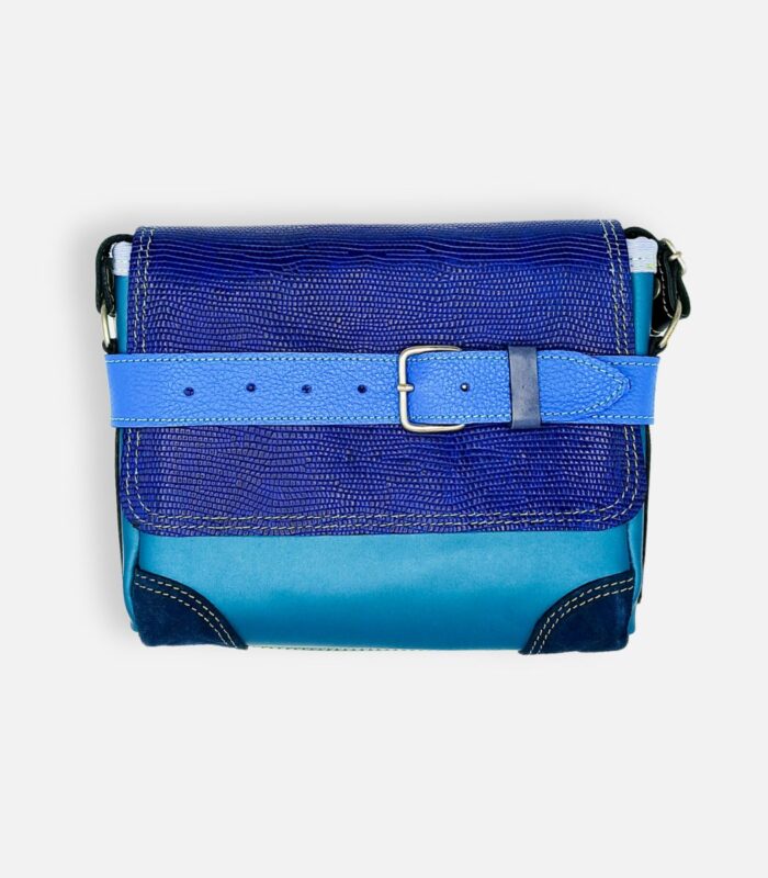 Petit sac à bandoulière, sac artisanal modèle ito en cuir bleu marine et turquoise de Maela créations, créatrice de mode et maroquinerie à Audierne(29)