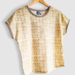 T-shirt artisanal pour femme "Nina", haut coupe classique et élégante fabriqué en France à Audierne (29)