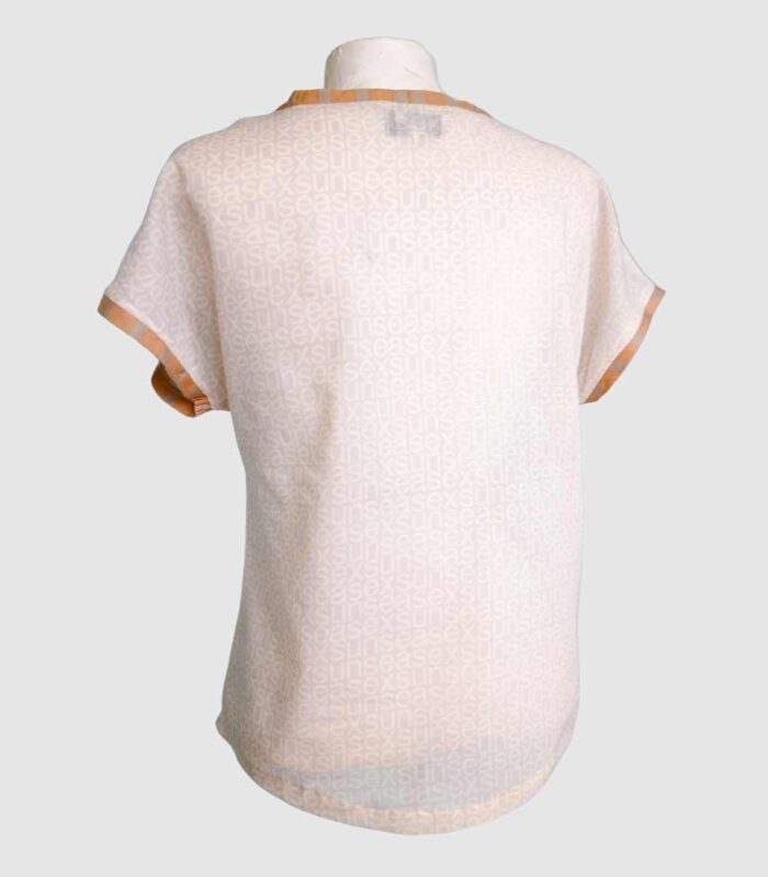 T-shirt artisanal pour femme "Nina", haut coupe classique et élégante fabriqué en France à Audierne (29)