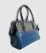 Grand sac en cuir artisanal, sac week end en cuir, maroquinerie artisanale colorée fabriquée en France, audierne,. Maela creations maroquinerie et sac en cuir finistere, bretagne. Sac grand format fait main