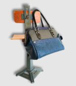 Grand sac en cuir artisanal, sac week end en cuir, maroquinerie artisanale colorée fabriquée en France, audierne,. Maela creations maroquinerie et sac en cuir finistere, bretagne. Sac grand format fait main