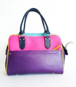 Grand sac en cuir multicolor : violet, rose, turqoiseet jaune. Sac artisanal en cuir. Maroquinerie colorée et originale, artisanat d'art, pièce unique fabriquée main à Audierne en Bretagne.