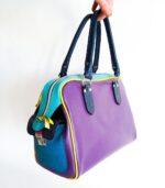 Grand sac en cuir multicolor : violet, rose, turqoiseet jaune. Sac artisanal en cuir. Maroquinerie colorée et originale, artisanat d'art, pièce unique fabriquée main à Audierne en Bretagne.