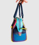 Grand sac en cuir multicolor : violet, rose, turqoiseet jaune. Sac artisanal en cuir. Maroquinerie colorée et originale, artisanat d'art, pièce unique fabriquée main à Audierne en Bretagne.