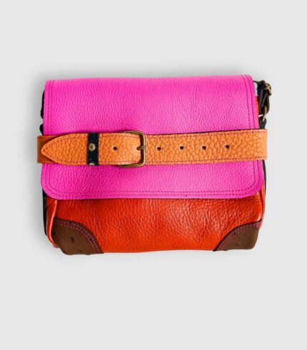 Petit sac bandoulière artisanal Modèle Ito. Petit sac cuir fait main à Audierne, Finistère Bretagne. Petit sac femme. Petit sac cuir rose, rouille et beige. sac multicolor, petit sac pep's petit sac original Maela créations